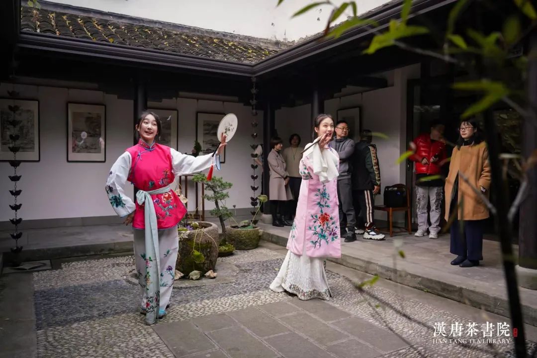 杭州茶書(shū)院?jiǎn)⒛?| 當(dāng)代「韓熙載夜宴」，復(fù)現(xiàn)中國(guó)文人雅趣生活插圖8
